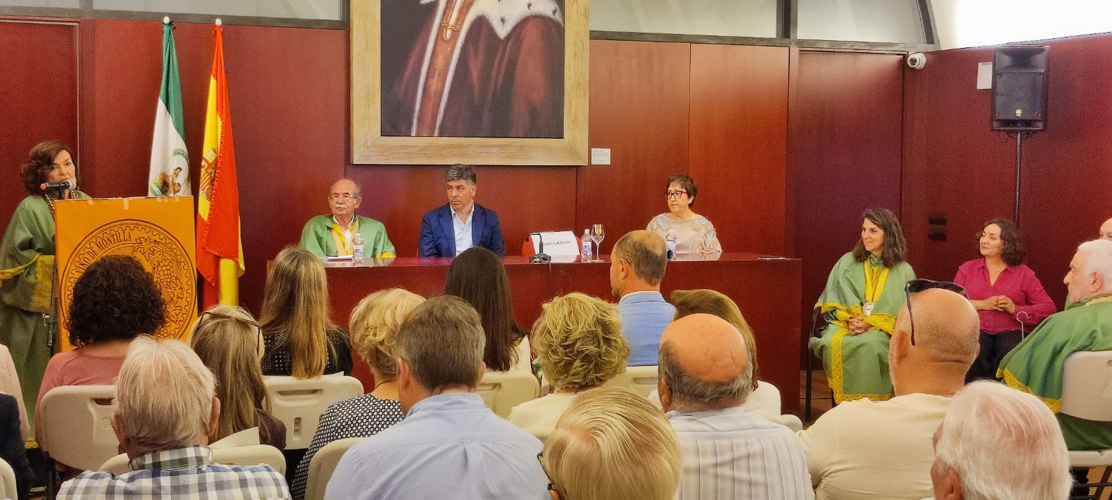 La presidenta del Consejo de Estado, Carmen Calvo, en el discurso de incorporación de la periodista Pepa Bueno, directora de El País, como embajadora del vino Montilla-Moriles