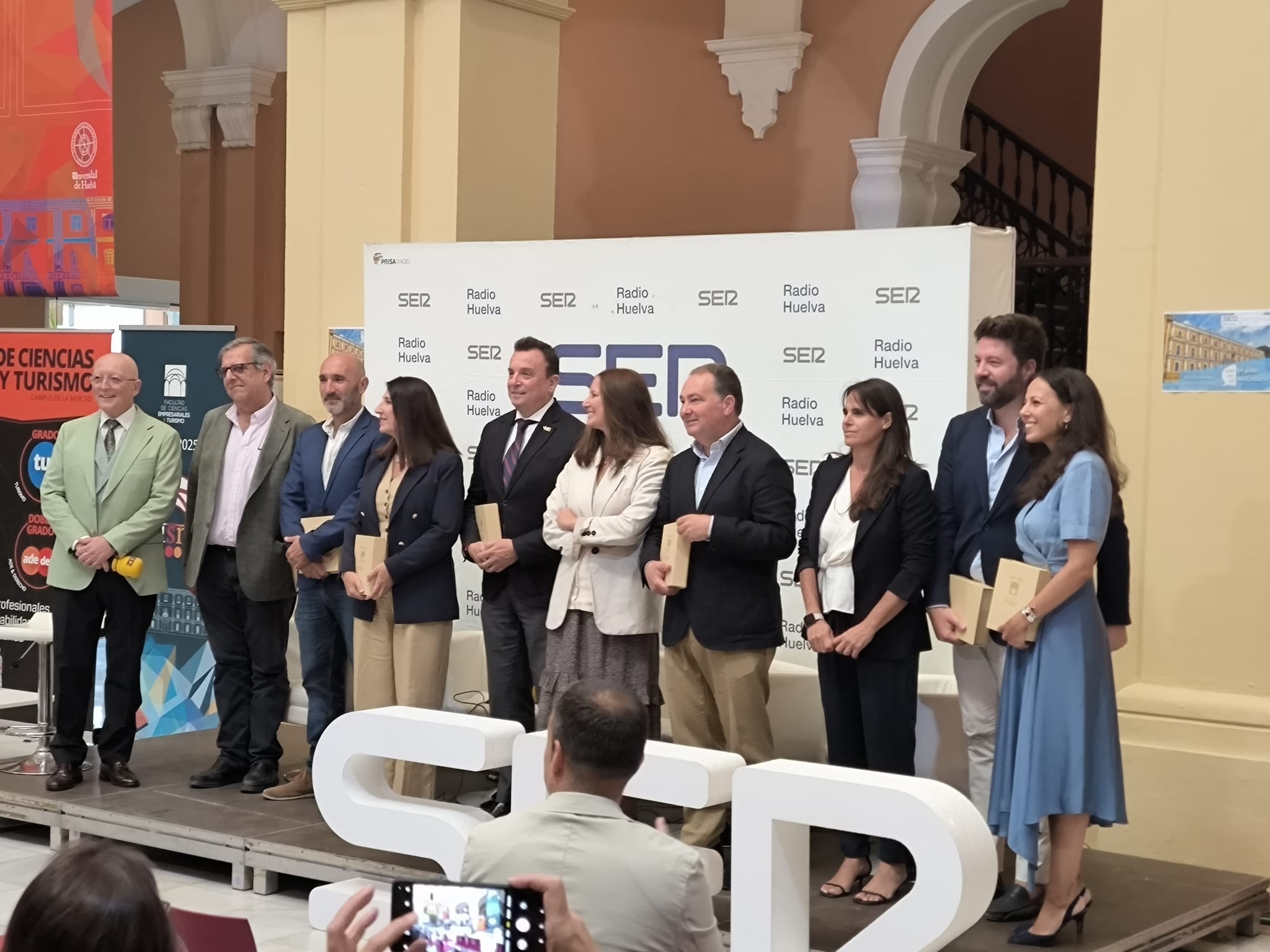 Encuentro Conversa 'Orgullo Mercedario' de Radio Huelva