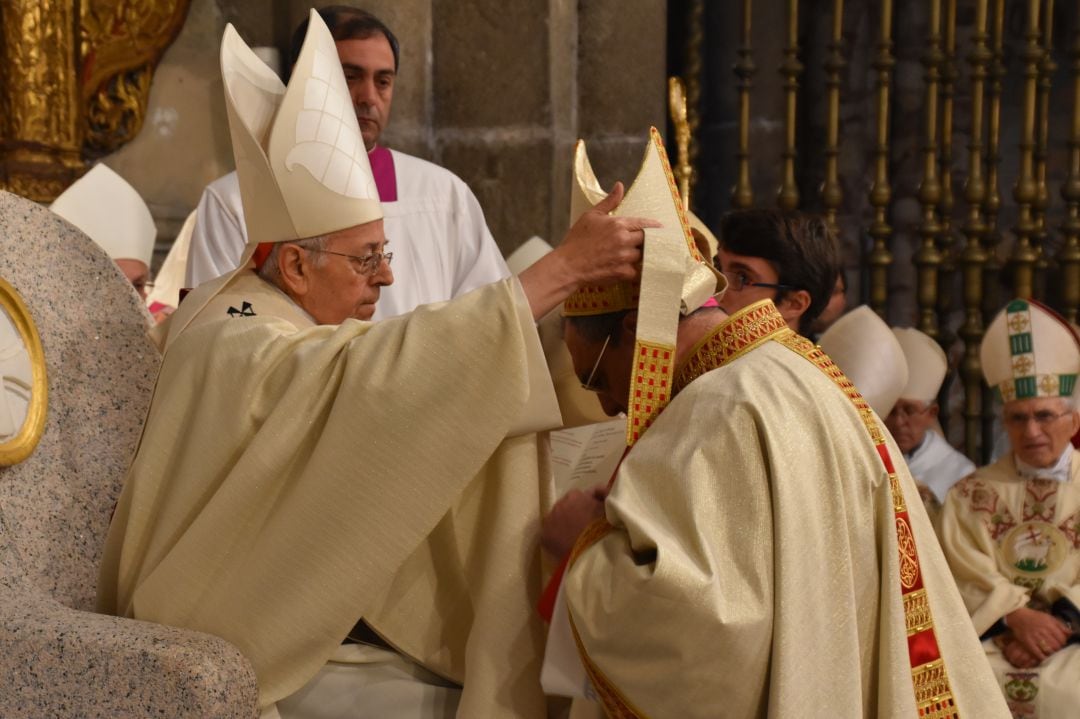 Ricardo Blázquez ordena a Gil Tamayo como nuevo Obispo de Ávila