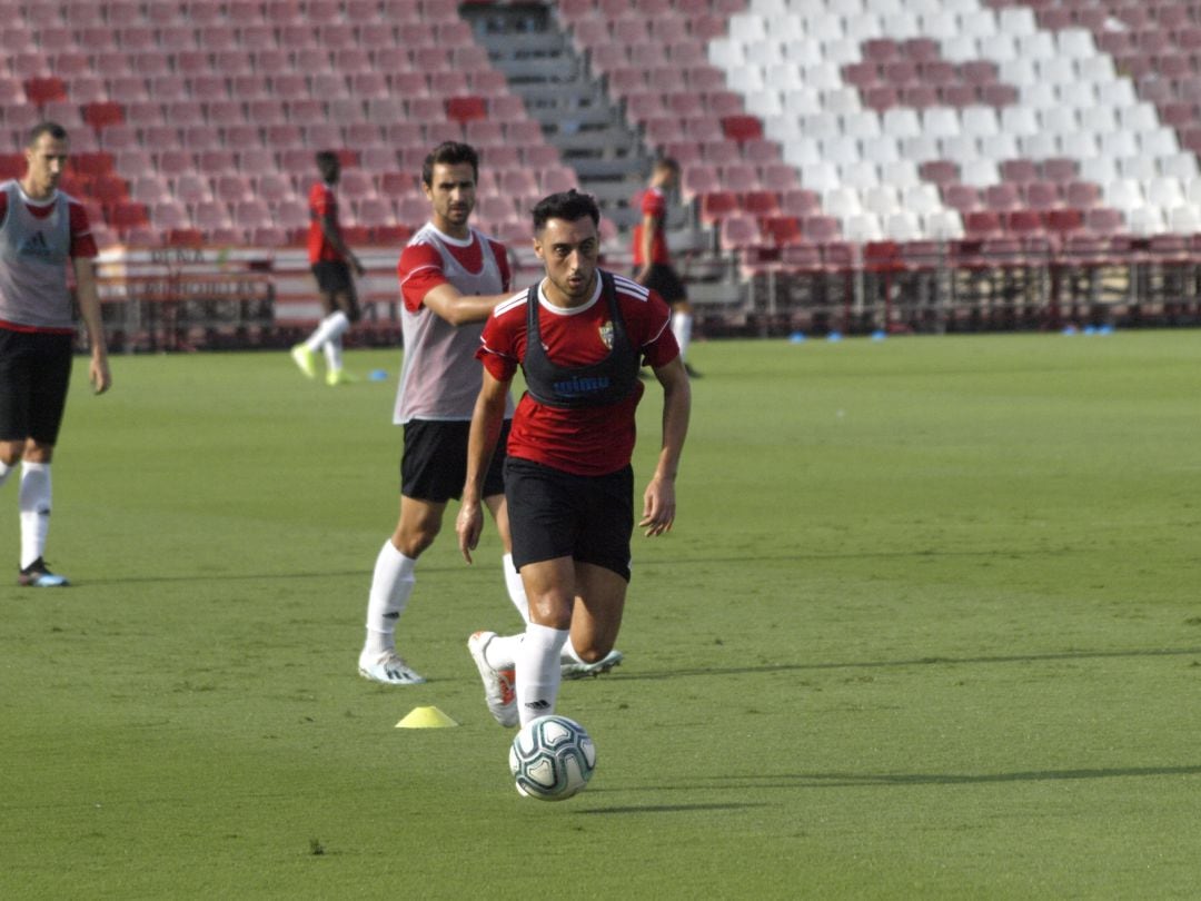 Sergio Aguza en el entrenamiento de este miércoles.