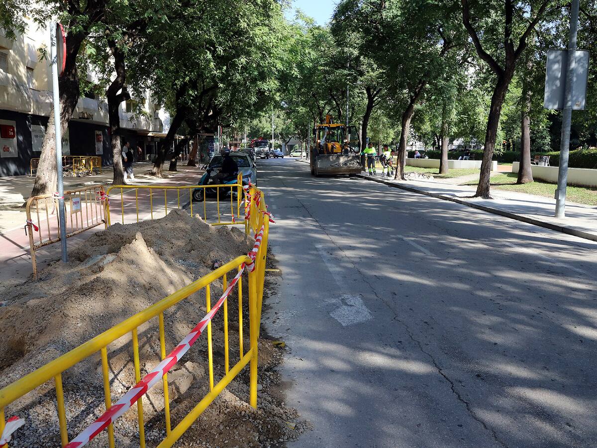 Mejora de los acerados de la plaza de Las Marinas y su entorno