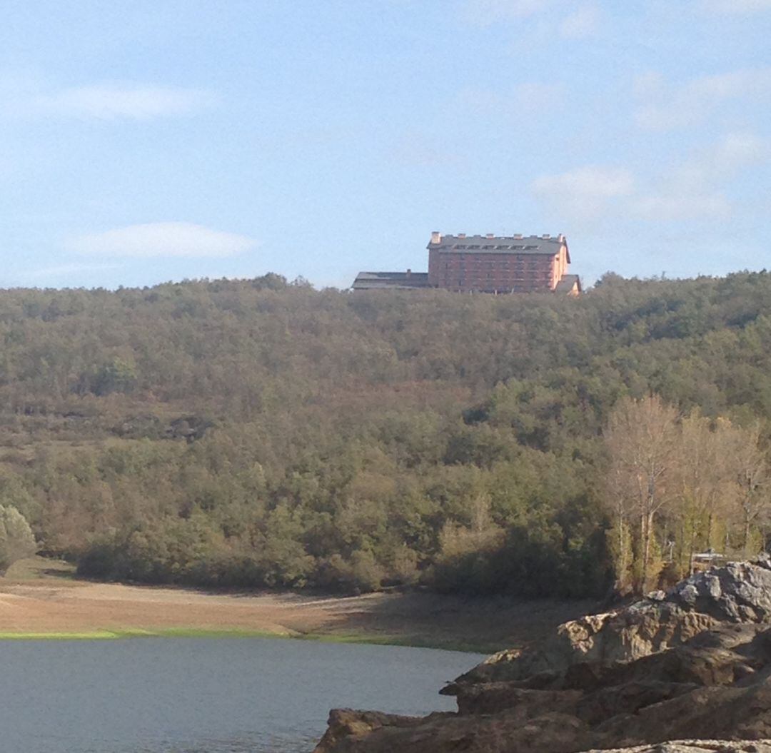 Vista del Parador de Cervera de Pisuerga