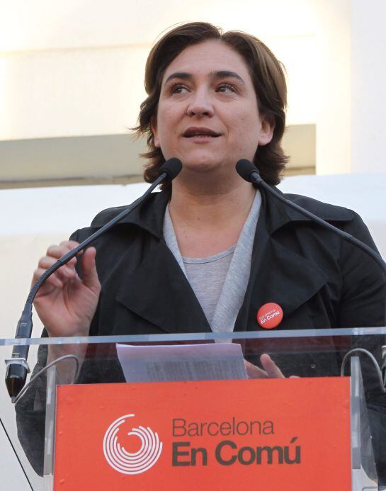 GRA405. BARCELONA, 15/05/2015.- La candidata de BComú a la alcaldía de Barcelona, Ada Colau, ha hecho hoy una llamada a los abstencionistas para que acudan a las urnas y no dejen la capital catalana en manos de &quot;los de siempre&quot;, durante su participación e