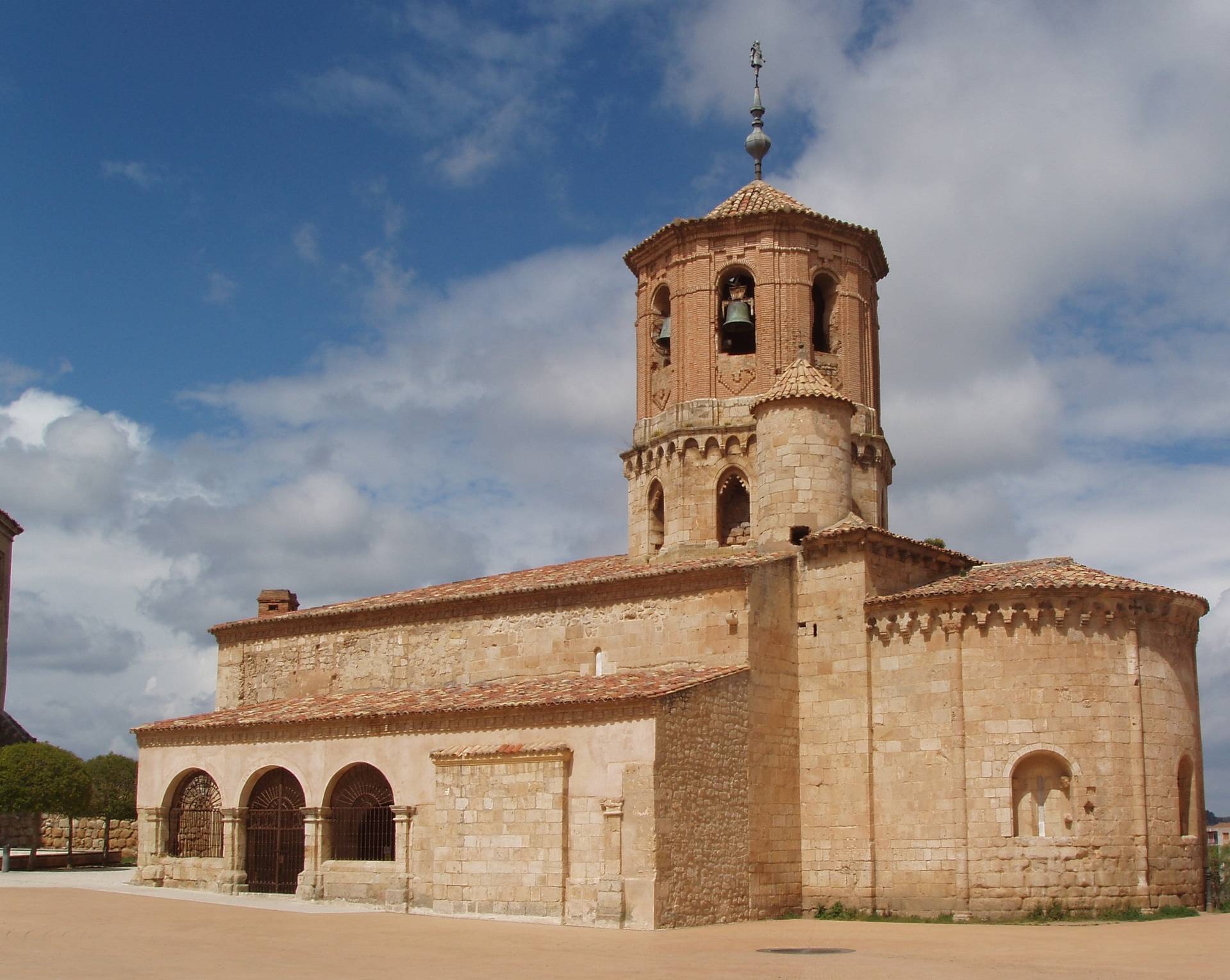 Iglesia de San Miguel en Almazán.