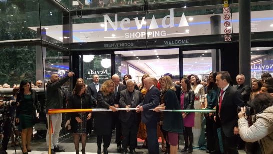 Inauguración del centro comercial Nevada de Armilla (Granada)