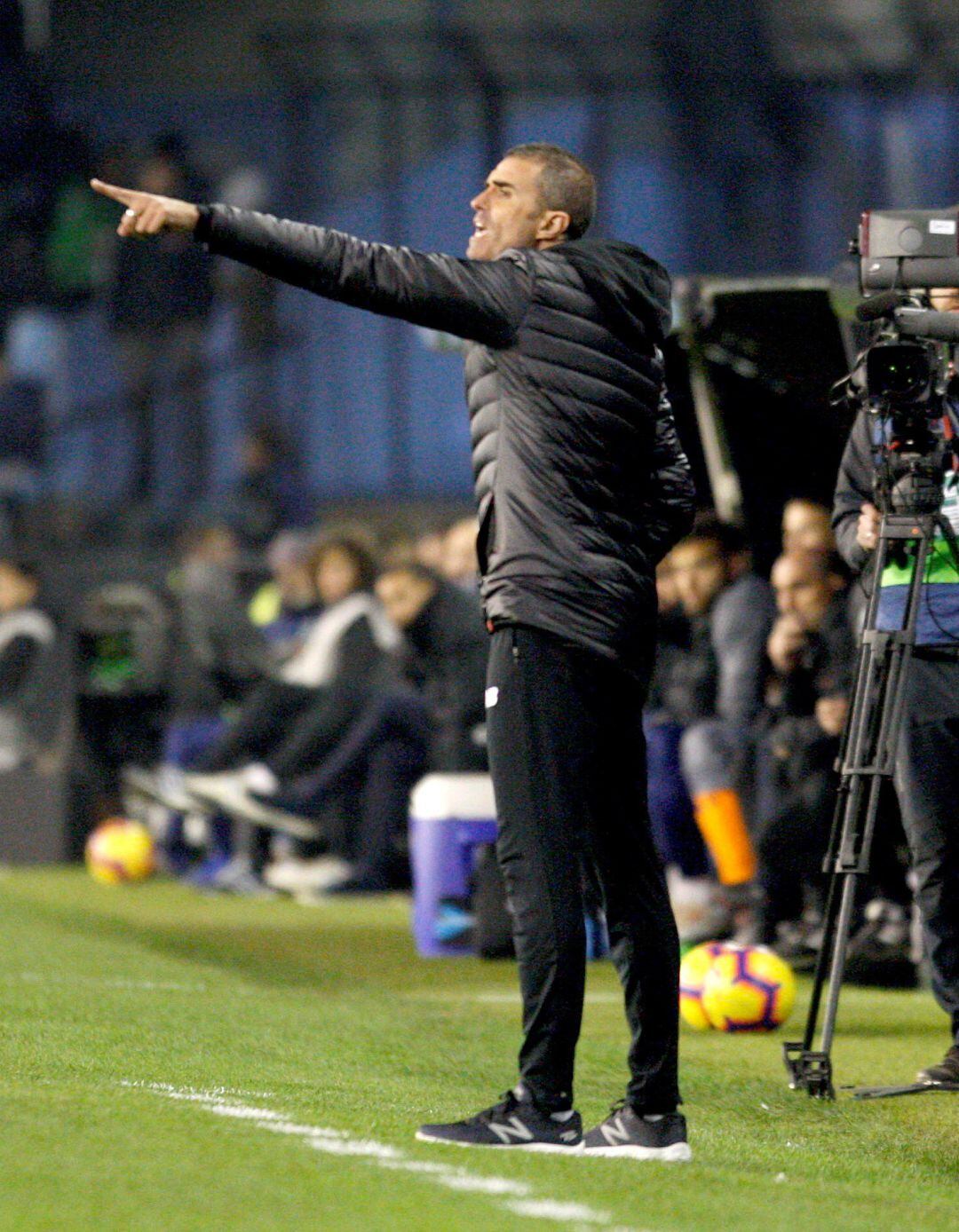  El entrenador del Athletic de Bilbao Gaizka Garitano, en el partido de Liga en Primera División que Celta de Vigo y Athletic de Bilbao disputan esta noche en el estadio de Balaídos. 