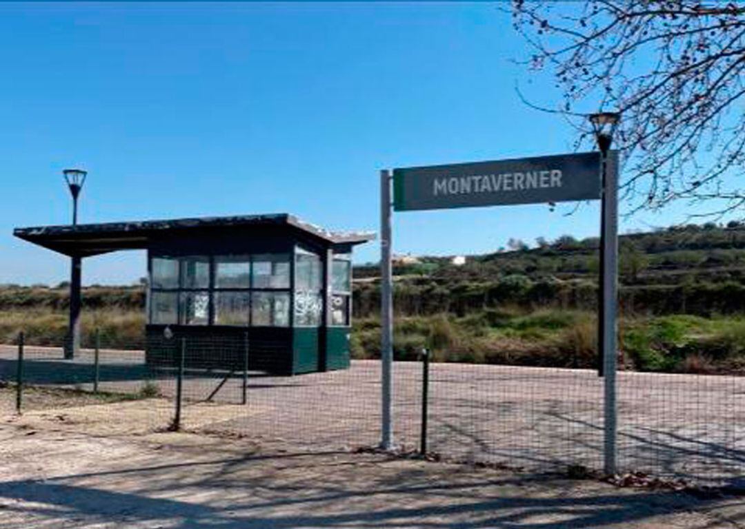 Parada de l&#039;estació de tren de Montaverner