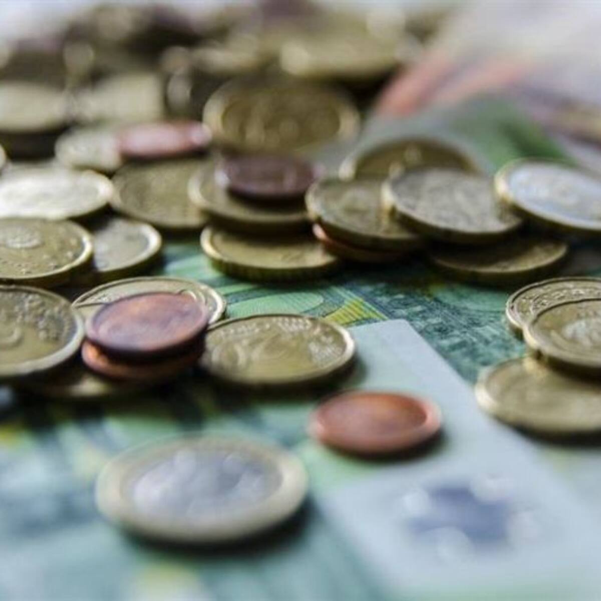 Croem alerta de la "elevadísima" incertidumbre para alcanzar el PIB previo a la crisis