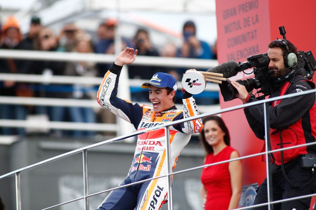 Marc Márquez celebrando su victoria en 2019