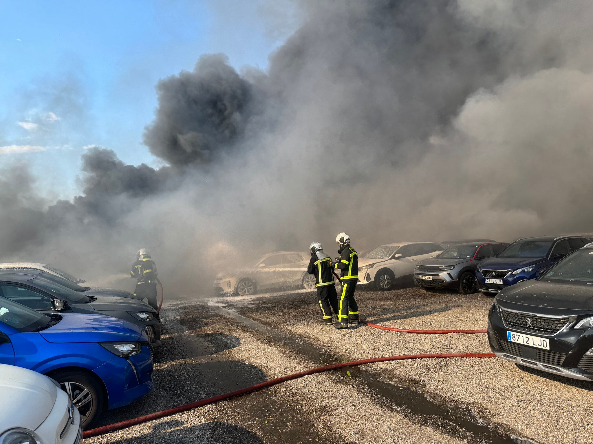 El fuego se podría haber iniciado por la quema de rastrojos en una zona de pasto