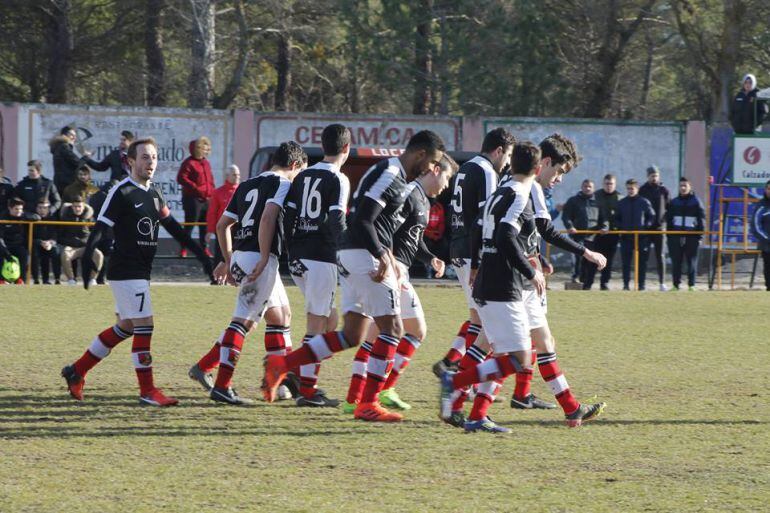 Plantilla del conjunto ribereño