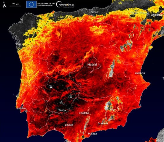 El mapa que ha compartido el DEFIS con las temperaturas terrestres del 11 de julio en España / DEFIS