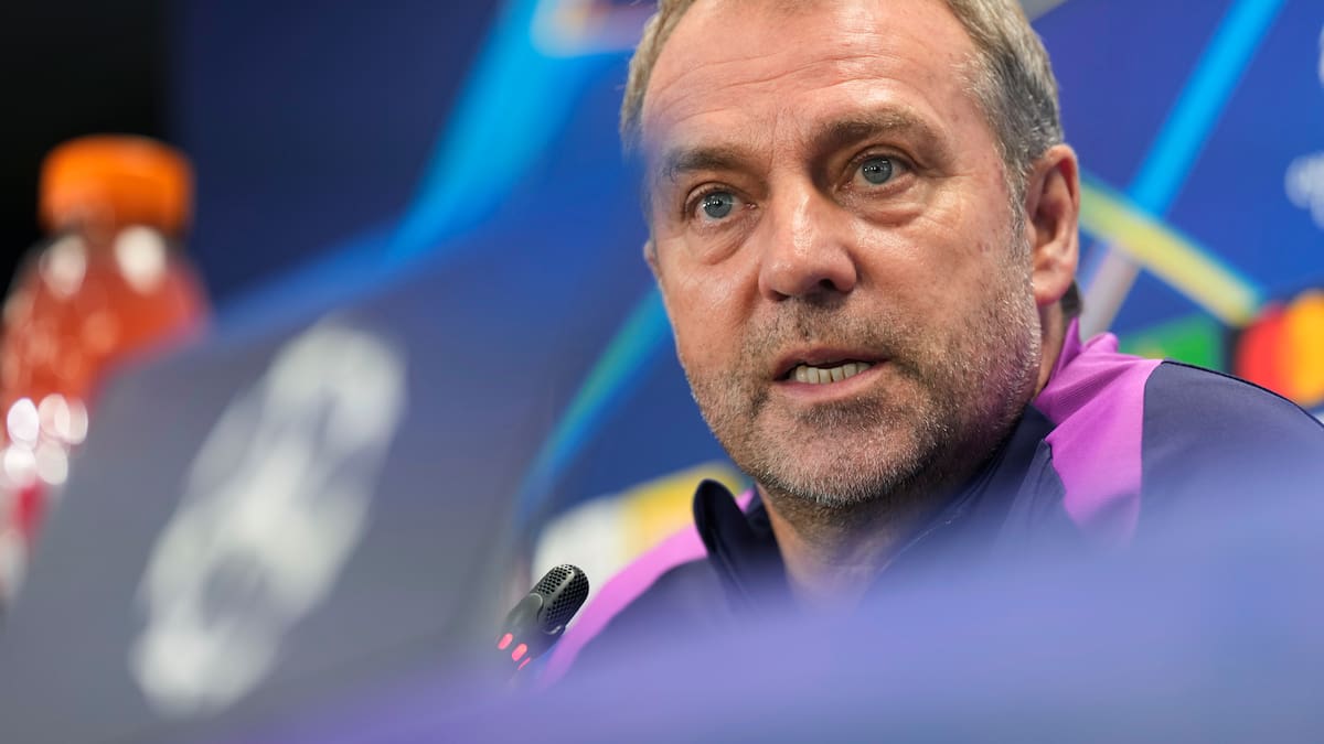 Hansi Flick: "Hem d'estar orgullosos d'estar al top-5, però en defensa hem de millorar"