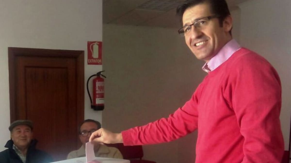 Caballero: "Los que imponen la supresión no conocen la realidad de la España rural"