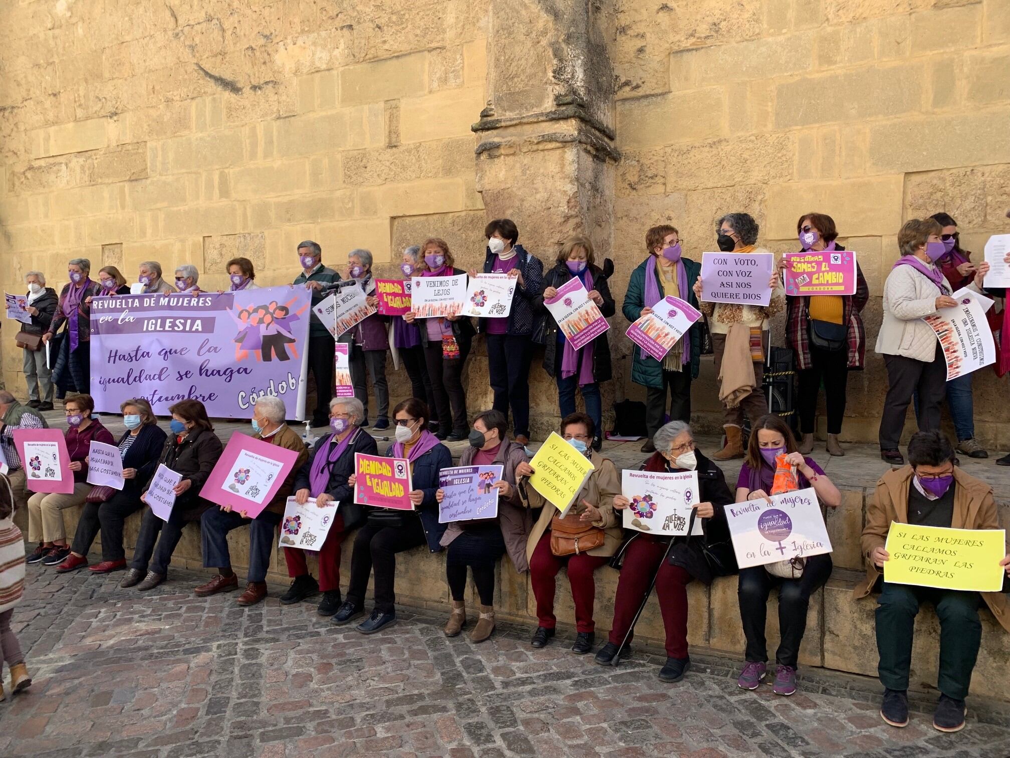 Revuelta de las Mujeres en la Iglesia