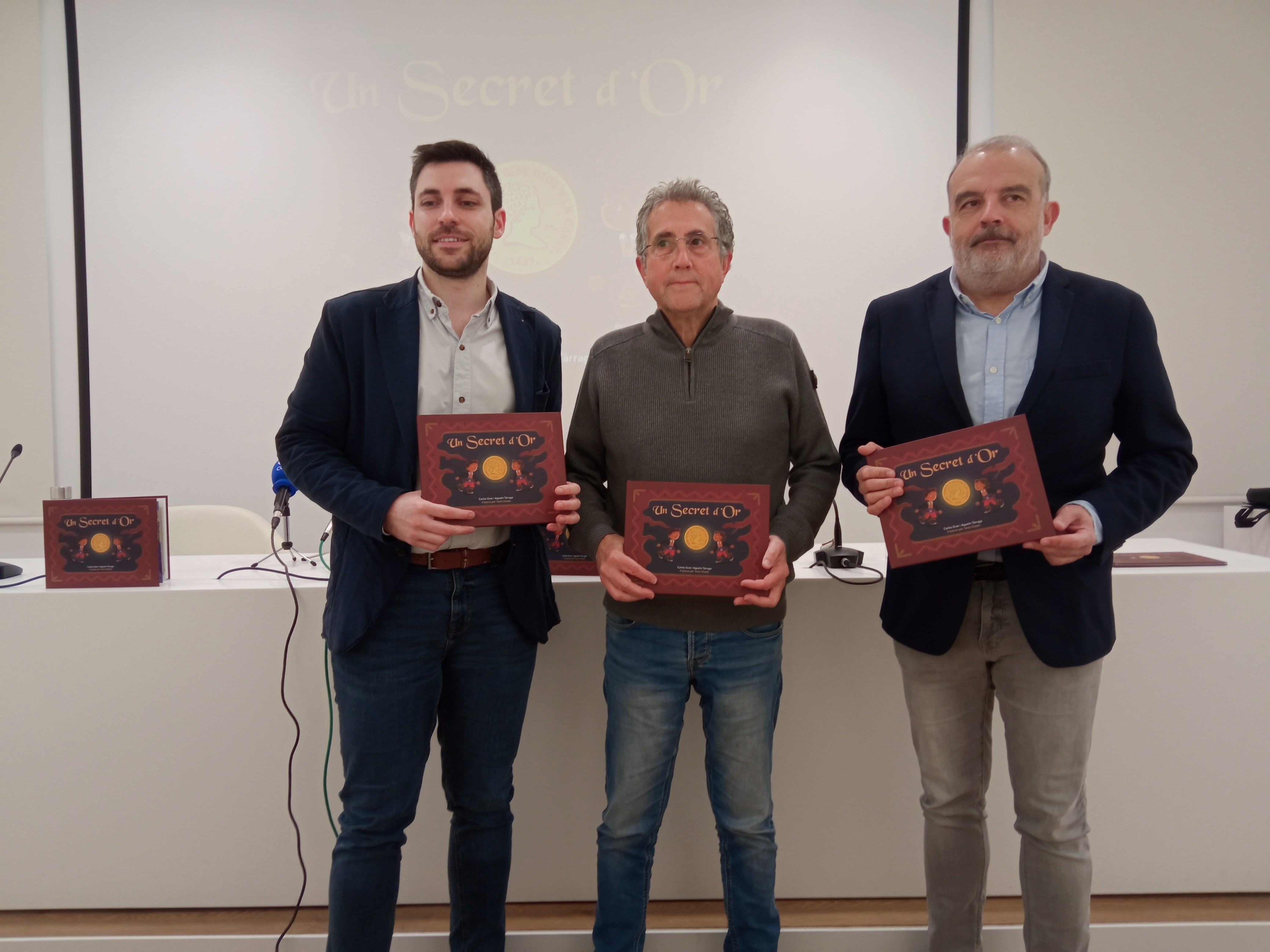 Presentación libro &quot;Un secret d ´or&quot;