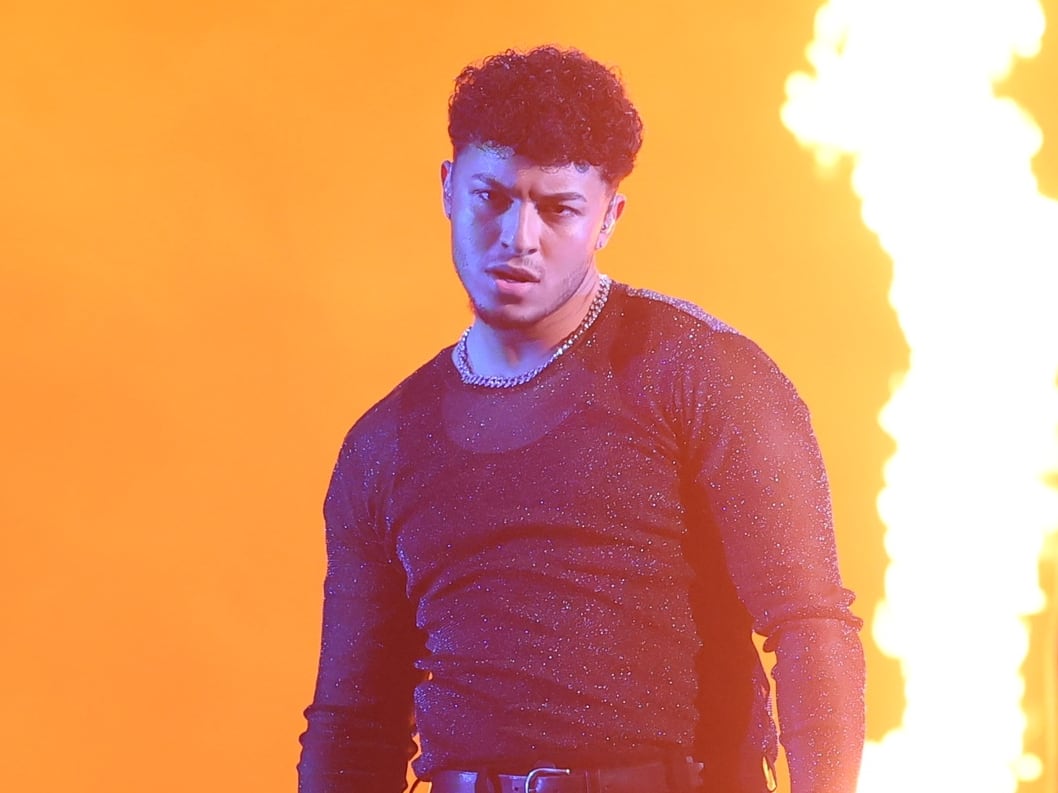 Kenneth durante su ensayo para la primera semifinal del Benidorm Fest 2026 / RTVE