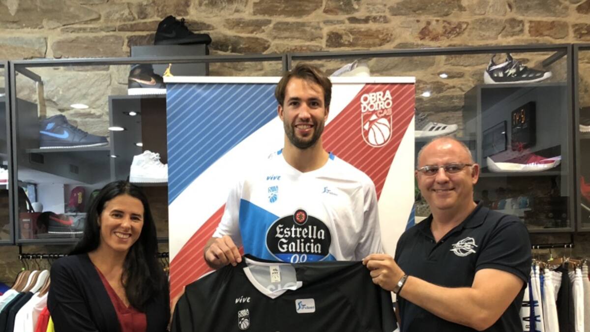 Camiseta novedosa, polémica clásica