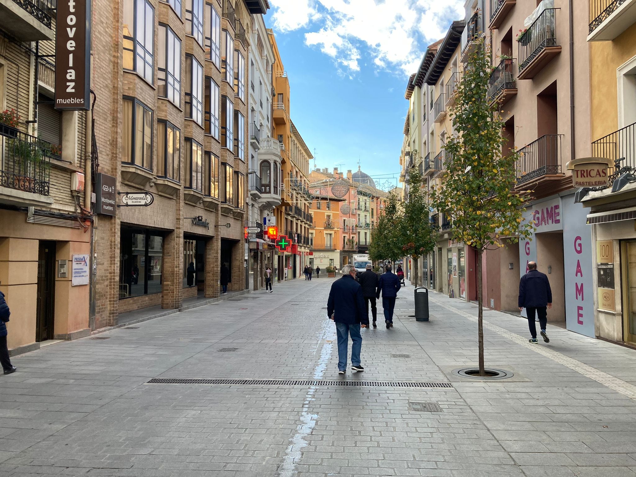 La pirámide poblacional de Huesca está envejecida