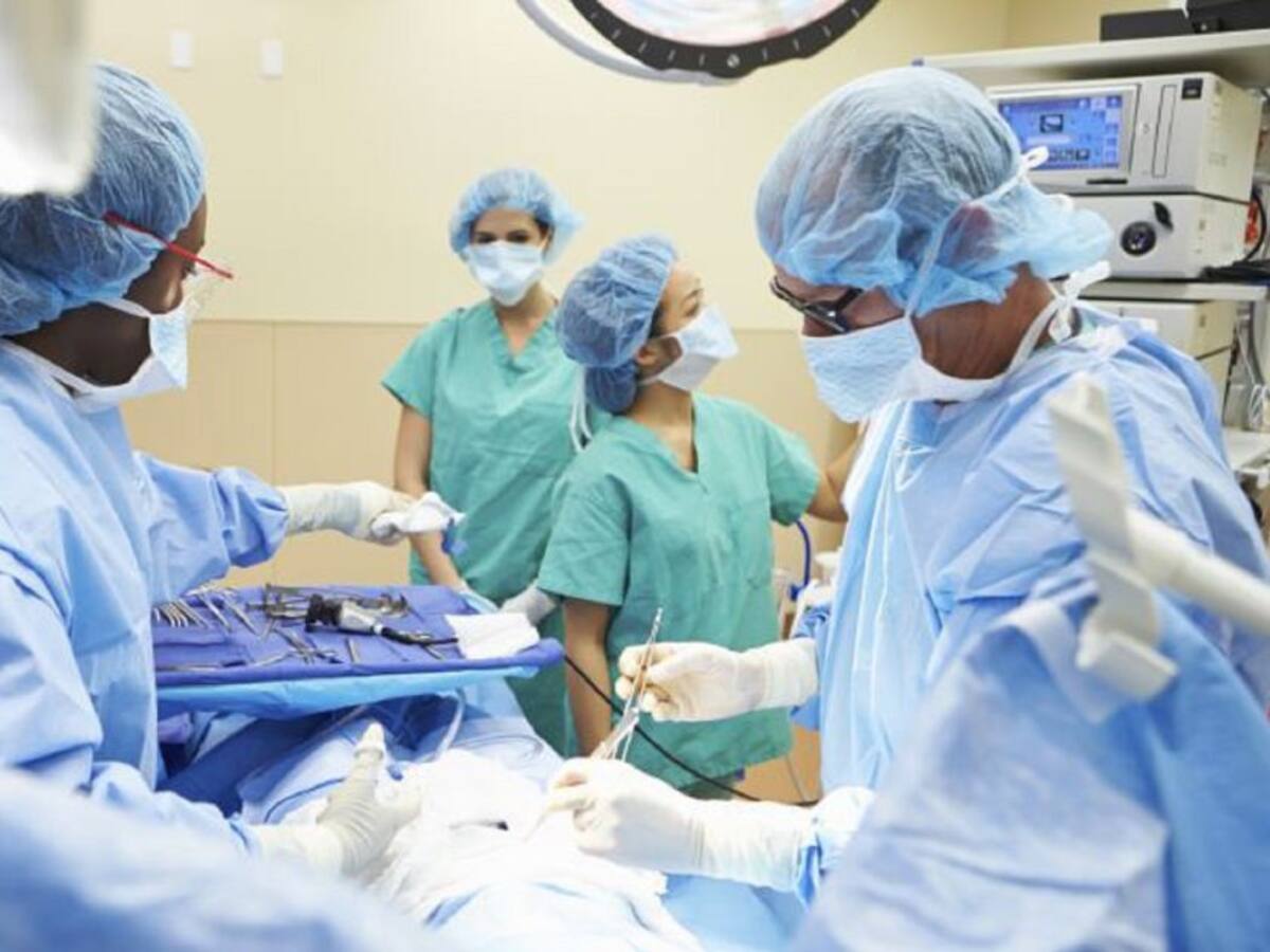 La enfermedad se ceba con los sanitarios