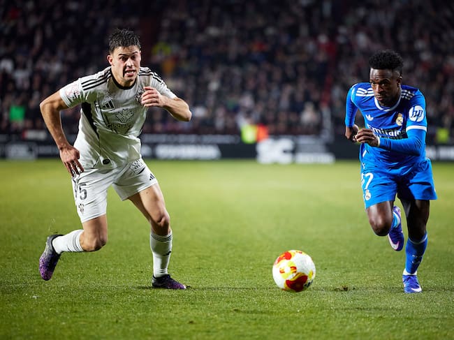 Vinicius Jr en uno de los lances del partido contra el Albacete Balompié