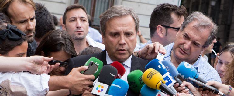 MADRID, SPAIN - JUNE 09:  Antonio Miguel Carmona attends the funeral chapel for Pedro Zerolo at Casa de la Villa on June 9, 2015 in Madrid, Spain.  (Photo by Paolo Blocco/Getty Images)