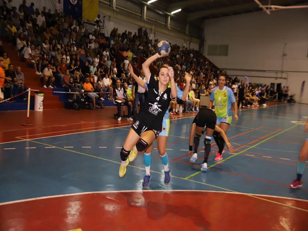 Esther de Miguel en un partido de la pasada temporada.