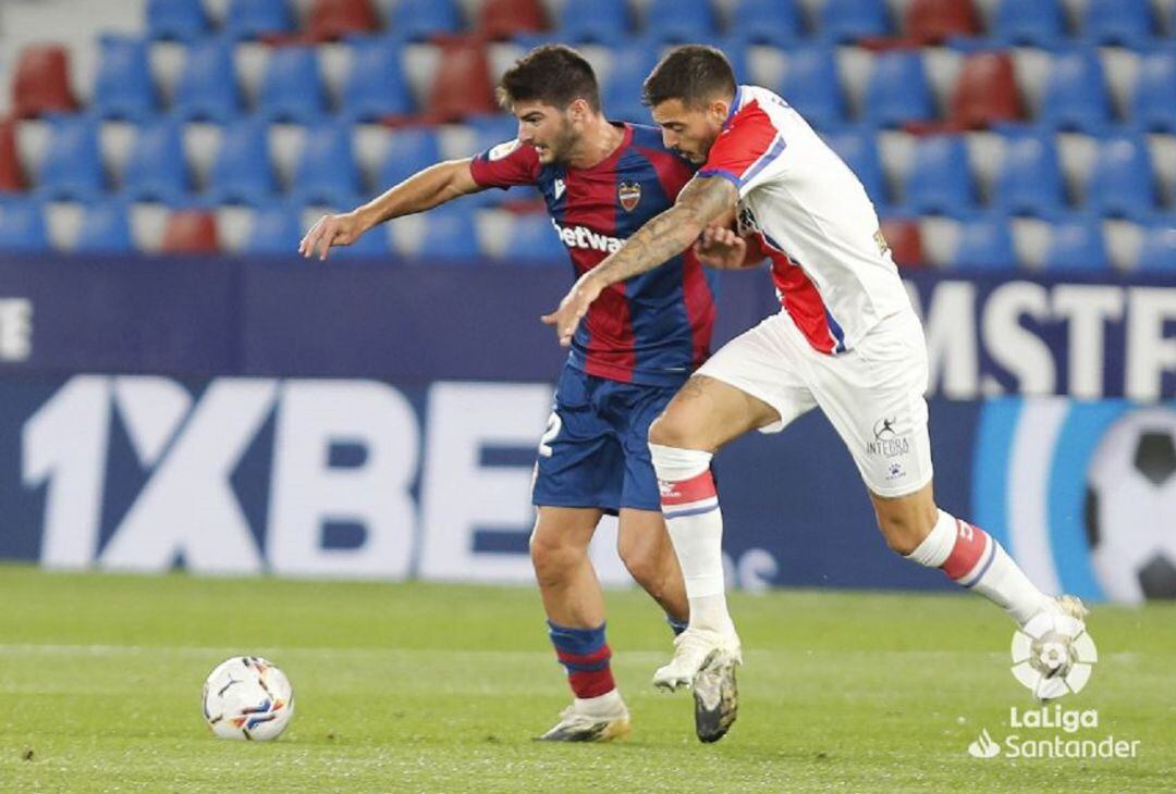 Melero y Joselu en el Levante - Alavés