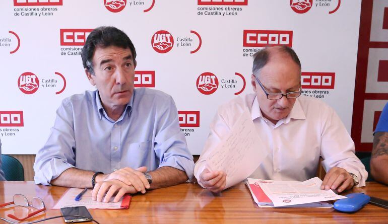 Rueda de prensa de los responsables regionales de UGT y CCOO