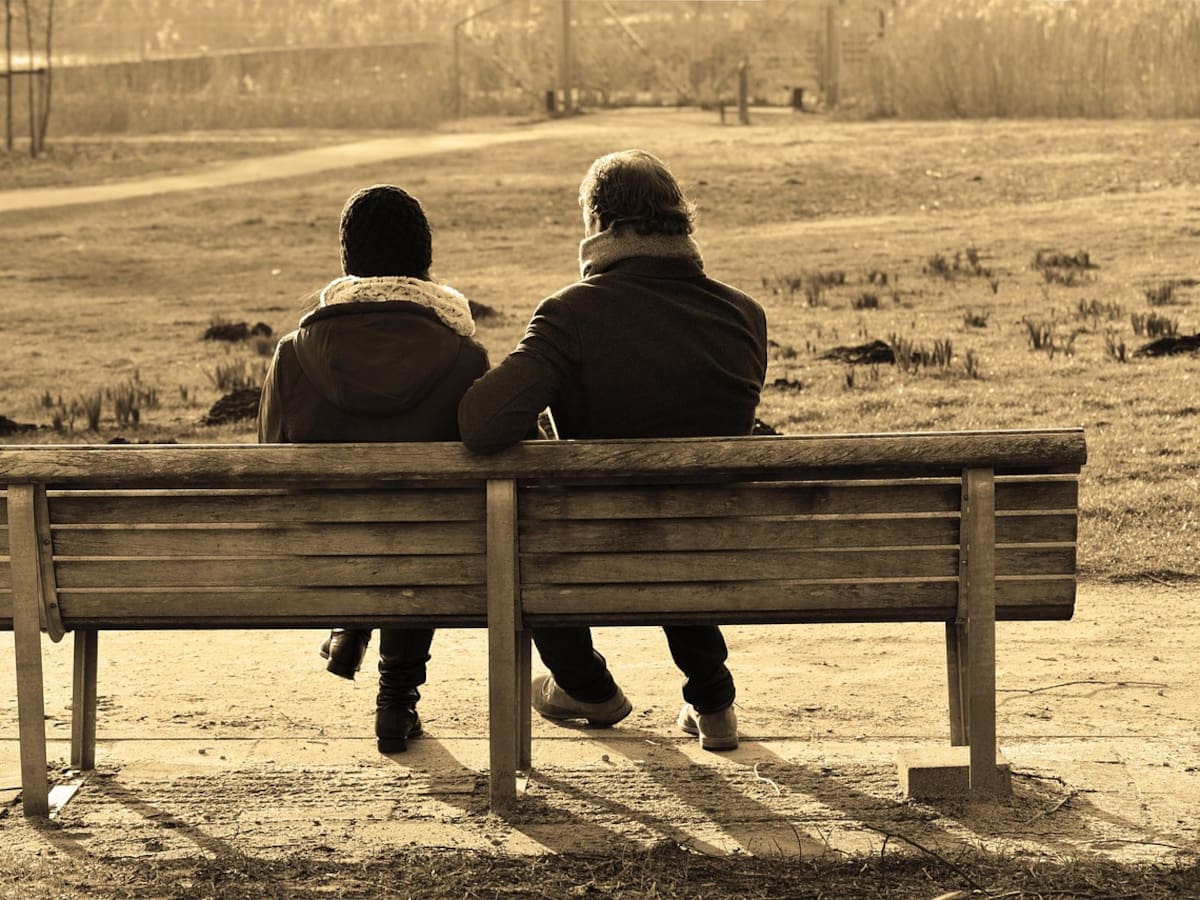 Cuando imaginamos más de lo que escuchamos: el ruido mental que distorsiona la comunicación