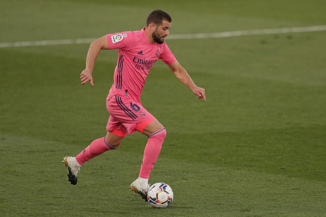 Nacho Fernández en un partido entre el Real Madrid y el Cádiz. 