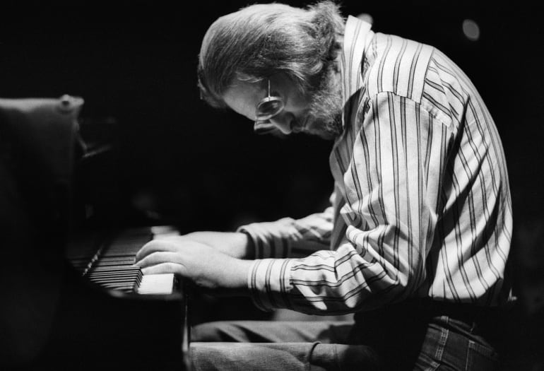 Bill Evans durante una de sus últimas actuaciones en 1980