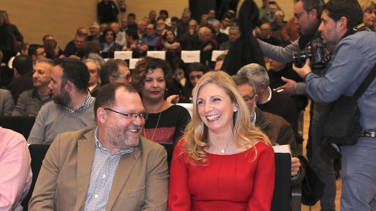 Una parte de la ejecutiva local del PSPV ve un referente el pacte del Grau