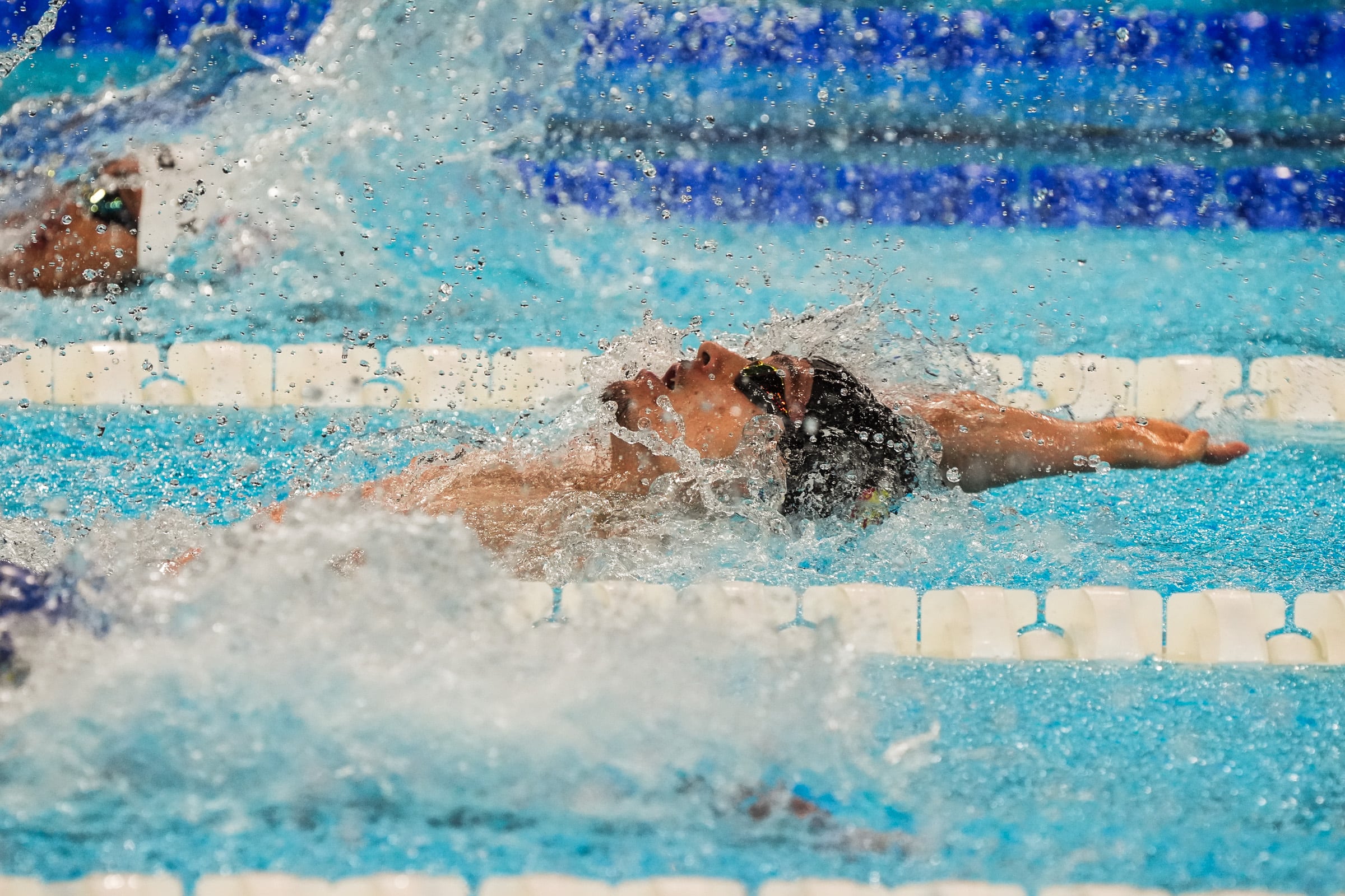 Íñigo Llopis, primero en su serie de los 100 m espalda S8. La Defense Arena. Juegos Paralímpicos París 2024. © Mikael Helsing / CPE.