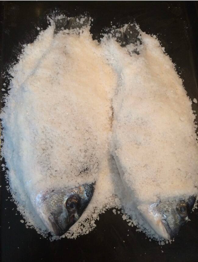 Dorada a la sal