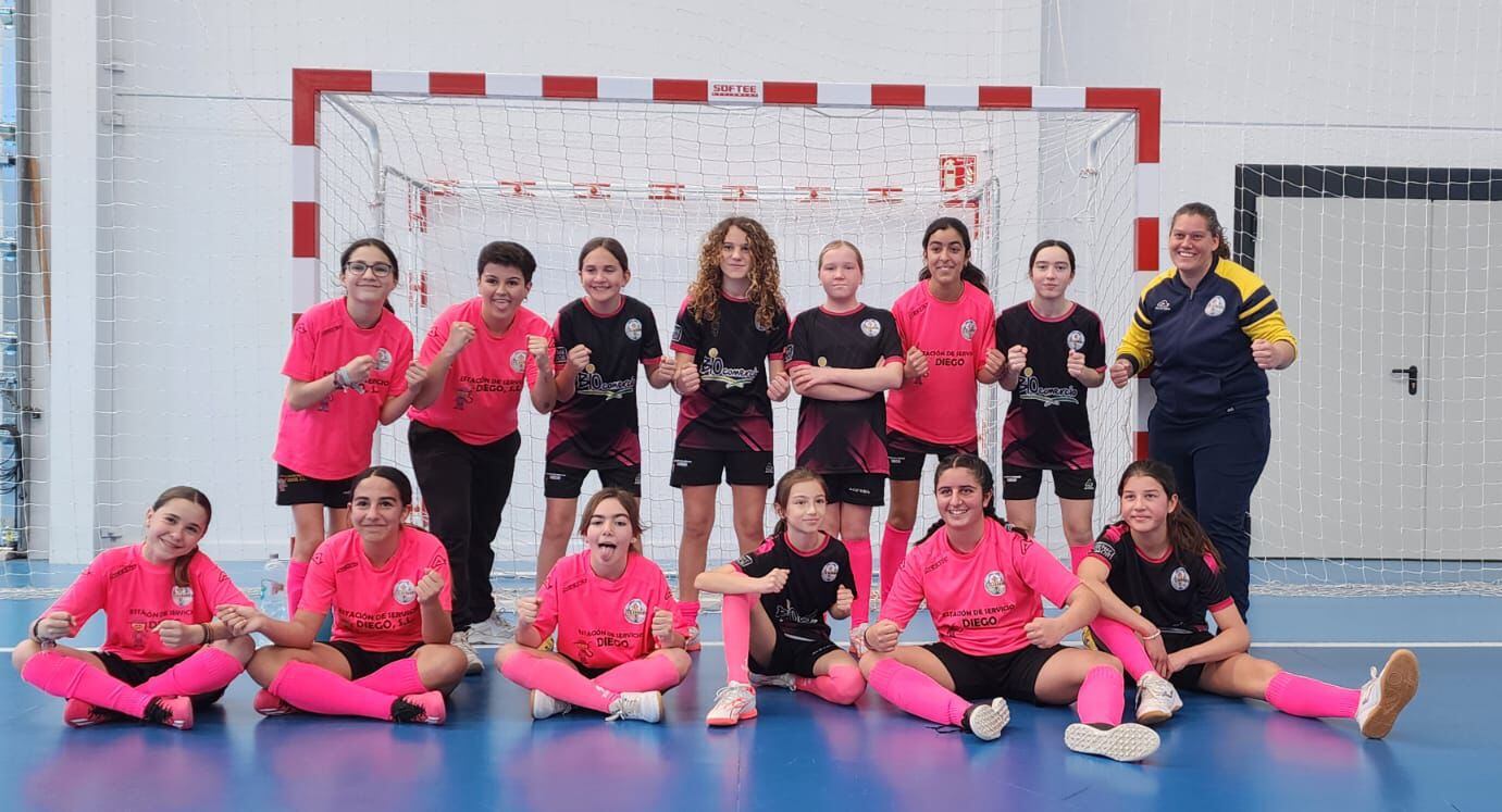 Equipo femenino de Isa Pérez y Mari Navarro