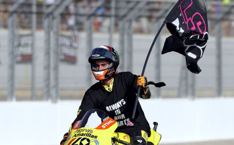 Álex Rins, al término de la carrera disputada en el Circuito de Cheste