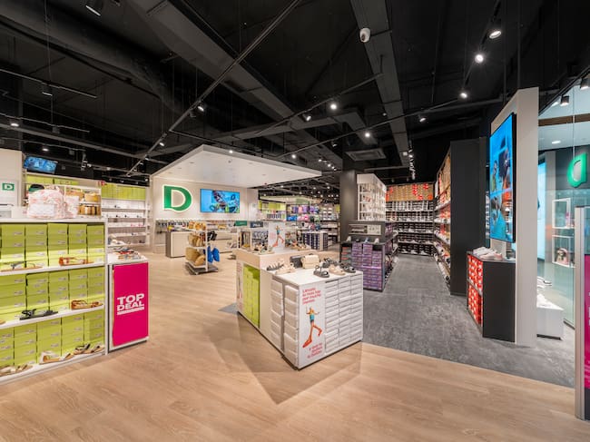 Establecimiento de Deichmann en el CC Arena de València