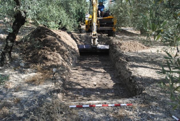 Intervenciones en una finca de Monturque en la que se buscan restos de personas represaliadas durante la Guerra Civil y la posguerra