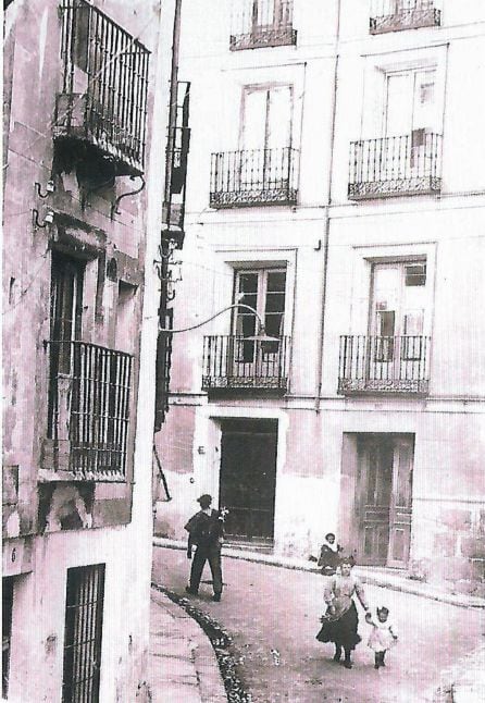 Casas en Andrés de Cabrera.