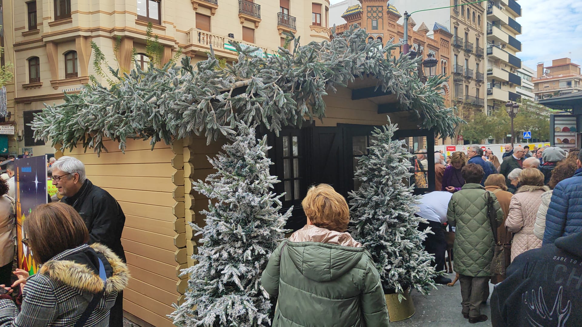 Casa navideña de la Operación Buena Gente en Sevilla