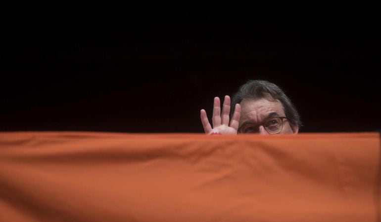 El expresidente de la Generalitat Artur Mas, durante su participación en un acto de Òmnium Cultural en Hospitalet de Llobregat (Barcelona).