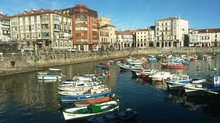 Dársena de Castro Urdiales.