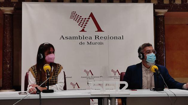 Nazaret Navarro y Paco Sánchez han realizado Hoy por Hoy Región de Murcia desde la Asamblea Regional este 8M