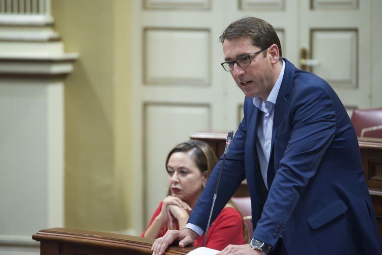 El portavoz del PSC en el Parlamento de Canarias, Iñaki Lavandera. 