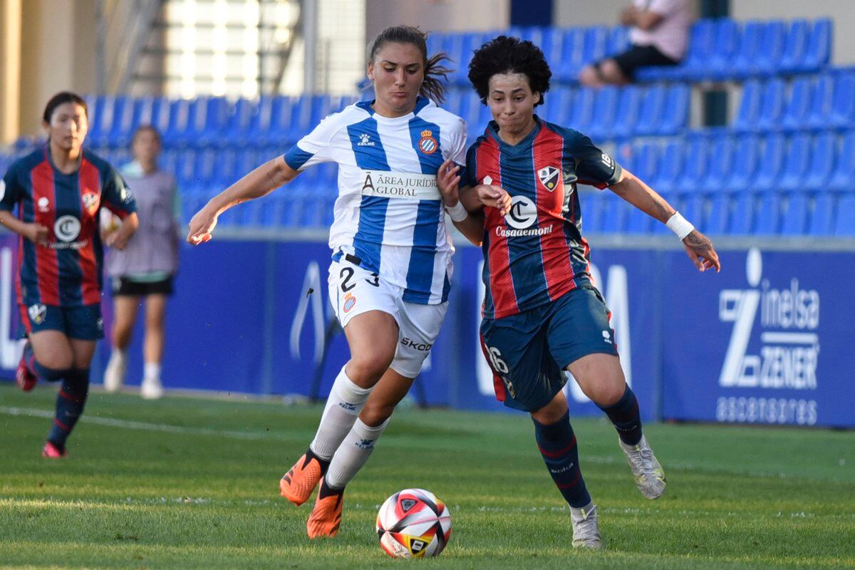 El Huesca planteó batalla en la Copa de la Reina al Espanyol