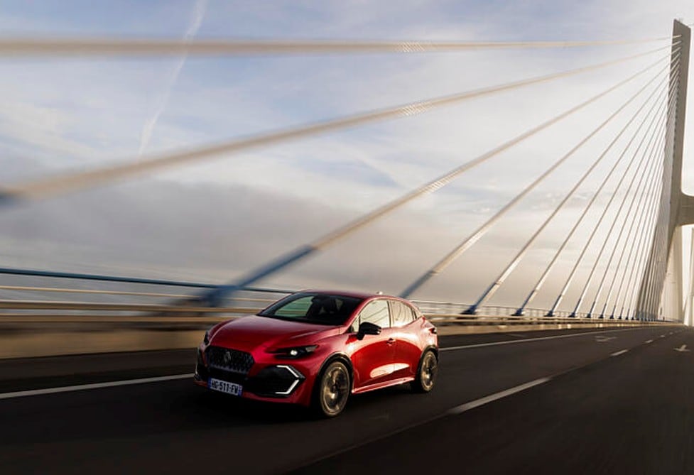 El nuevo Renault Clio full hybrid E-Tech