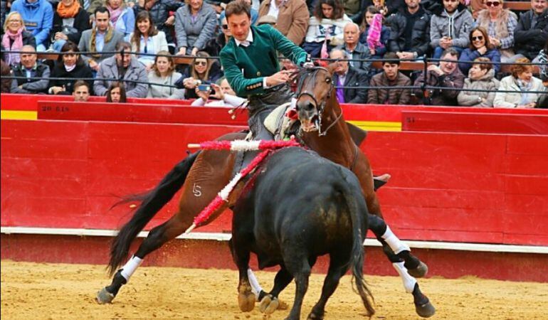 El rejoneador Andy Cartagena será uno de los actuantes en el festejo del 3 de abril