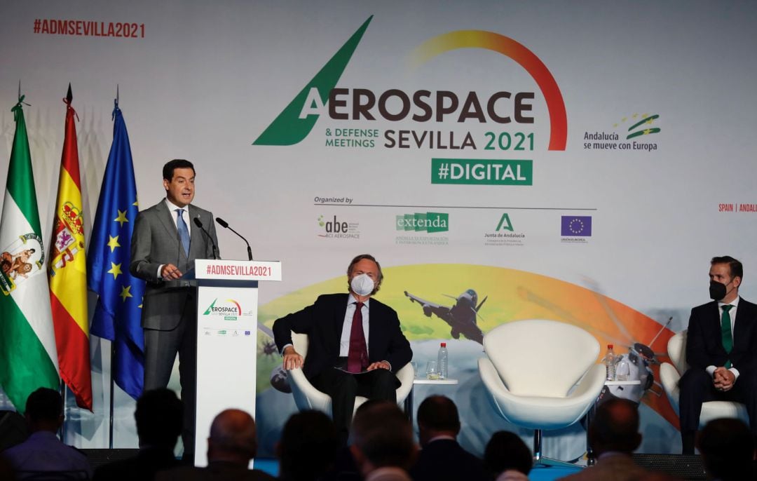 Moreno, durante su intervención en la inauguración de la quinta edición de Aerospace y Defense Meetings-ADM Sevilla 2021, el mayor evento de negocios del sector con la participación de más de 180 empresas que contarán con una plataforma virtual que incluye un espacio expositivo para patrocinadores, participantes y la Junta de Andalucía.