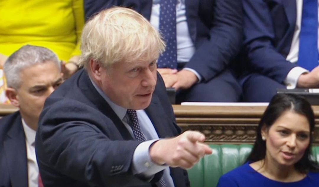 Boris Johnson recibe la negativa del parlamento británico que acuerda una prolongación del &#039;brexit&#039;. 